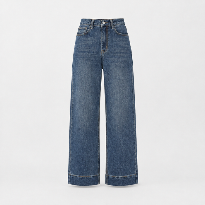 Nora Straight-Leg Jeans